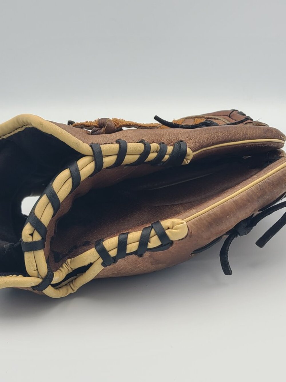 Mizuno GPP 1150Y3 11.5" Youth Baseball Glove Prospect RHT Flex Power Close Mitt - Picture 8 of 12